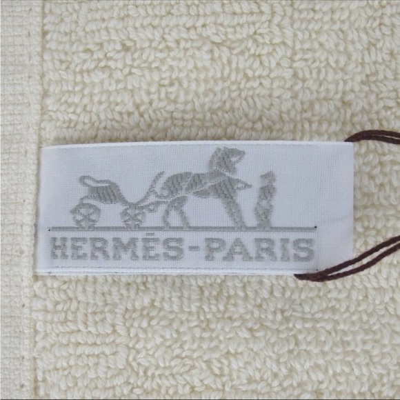 HERMES Stairs Towel NWT - Picture 3 of 9